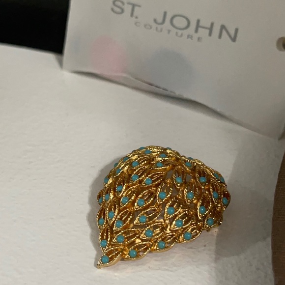 2” heart w turquoise pin or brooch vintage piece - Picture 1 of 5